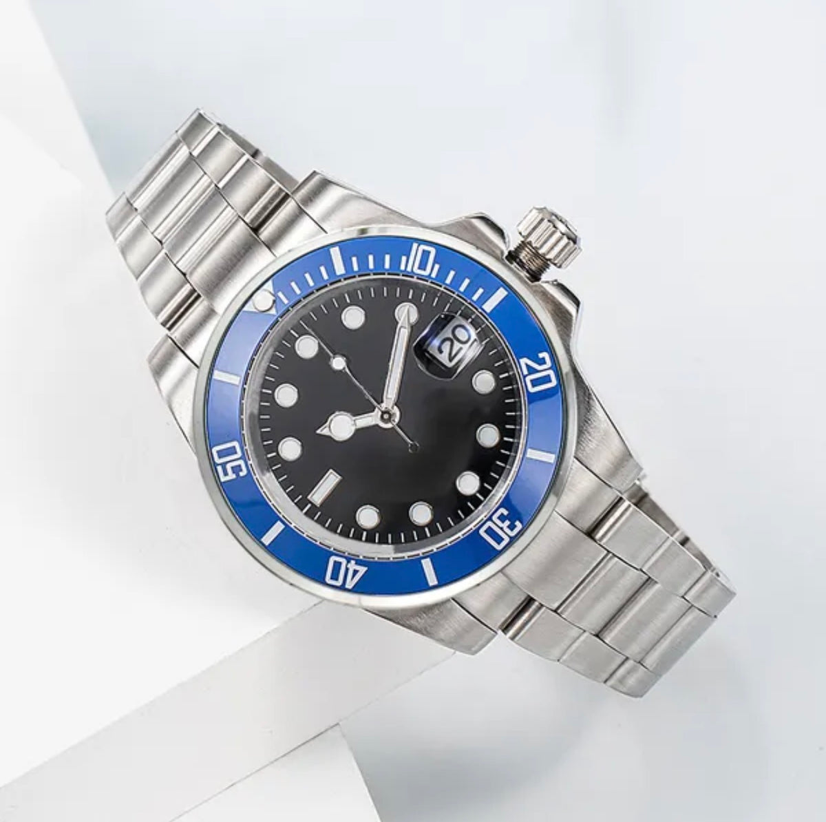 Rol3x Diver Blue Bezel Black Dial watch