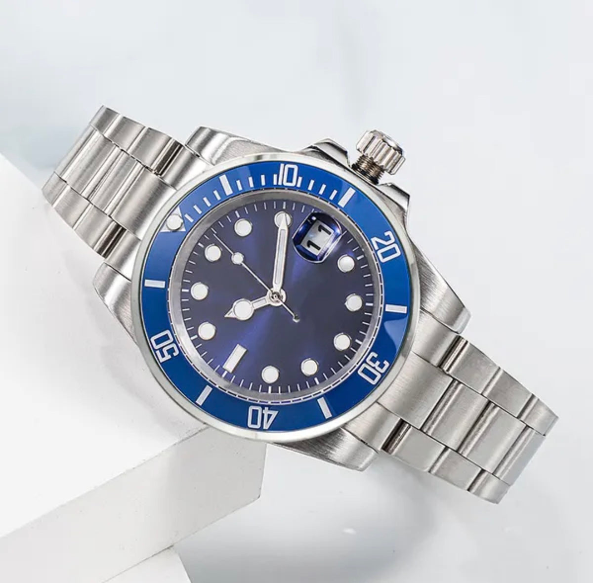 Rol3x Diver Steel Blue watch