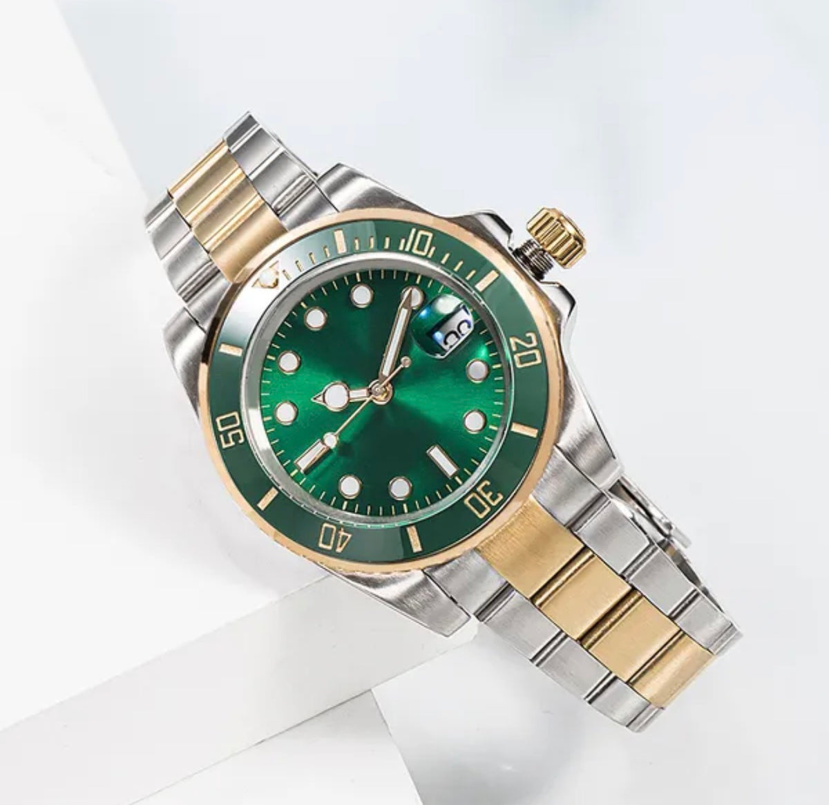 Rol3x Diver Two-Tone Green watch